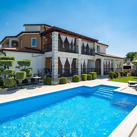 Apartment Cancar-1 By Interhome Пореч Экстерьер фото