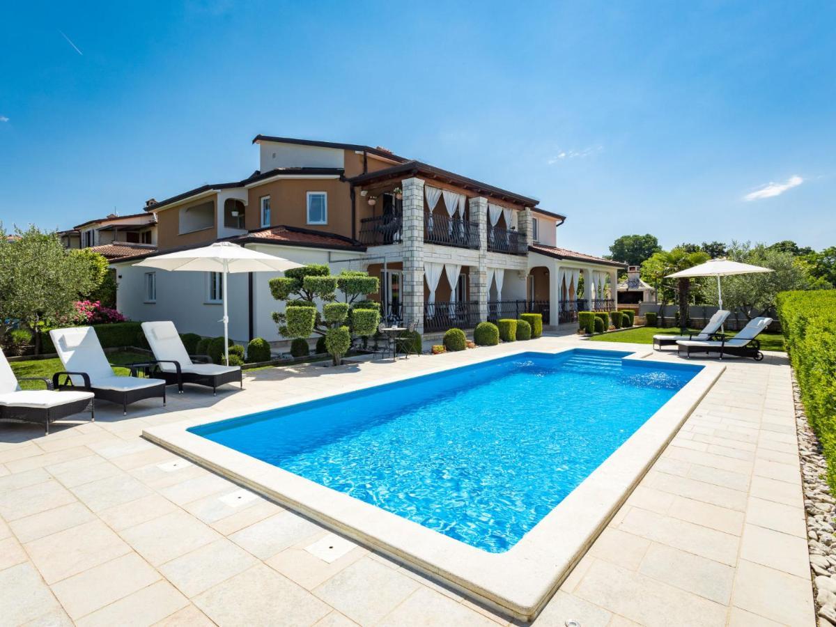 Apartment Cancar-1 By Interhome Пореч Экстерьер фото